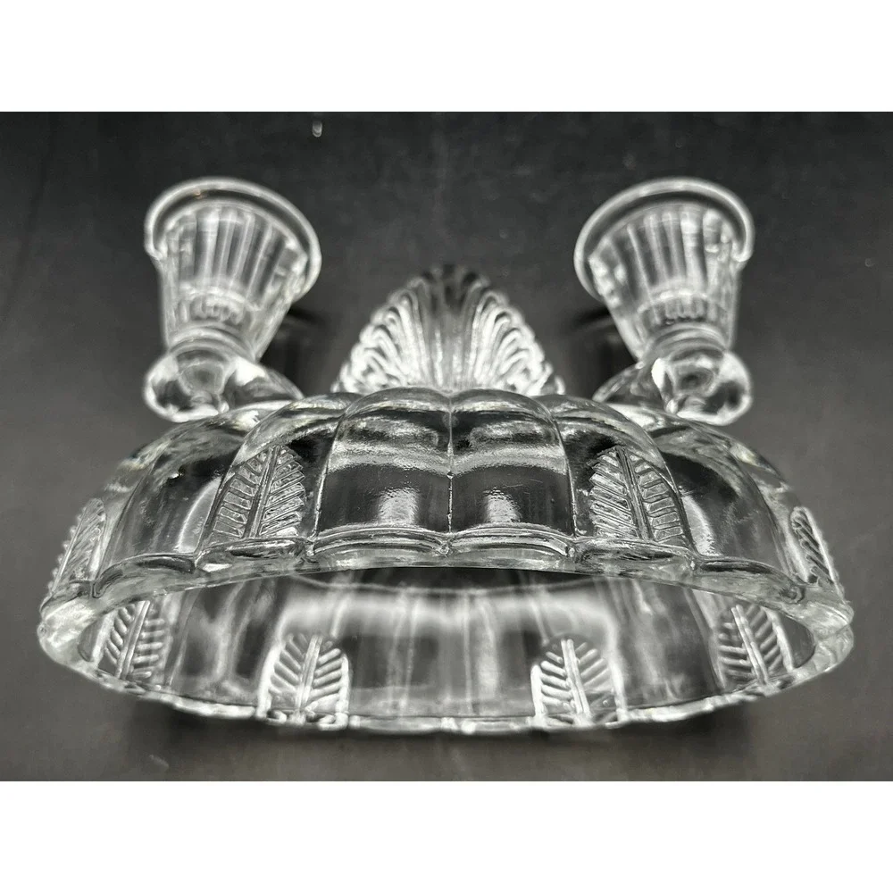 Vtg Set of 2 LE Smith Glass Clam Shell Dbl‎ Candlestick Holder 4.25